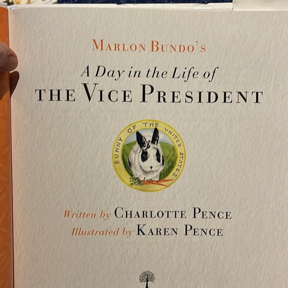 NWOT Bunny book from vice president - Picture 3 of 6